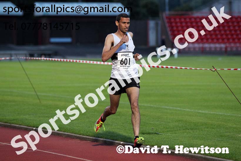 Senior graded 3000 metres, 2019 North East Grand Prix, Gateshead Stadium. Photo: David T. Hewitson/Sports for All Pics